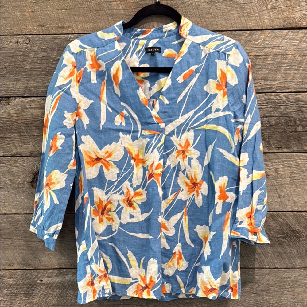 Women's Blue Floral Top